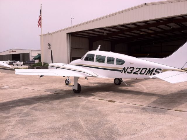 Cessna Executive Skyknight (N320MS)