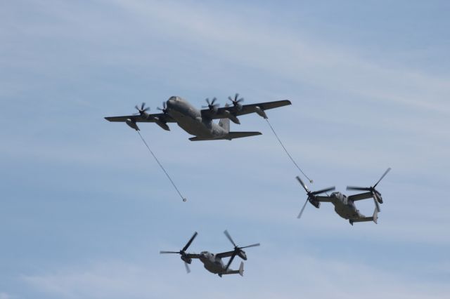 AFR140072 — - KC-130 USAF Demo refueling USAF CV-22 Osprey - Friday AirVenture Air Show in Oshkosh - 2021. 