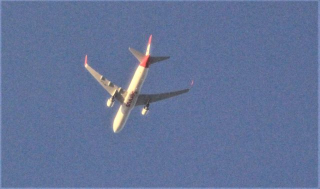 BOEING 767-300 (OE-LAE) - OE-LAE BOEING 767-3Z9 ER AUSTRIAN AIRLINES vol AVA74 survolant le fleuve St-Laurent à Lavaltrie QC. le 13-07-2022 à 20:24 de YUL à VIE