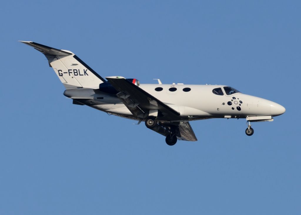 Cessna Citation Mustang (G-FBLK) - 21/02/2013br /Landing 07