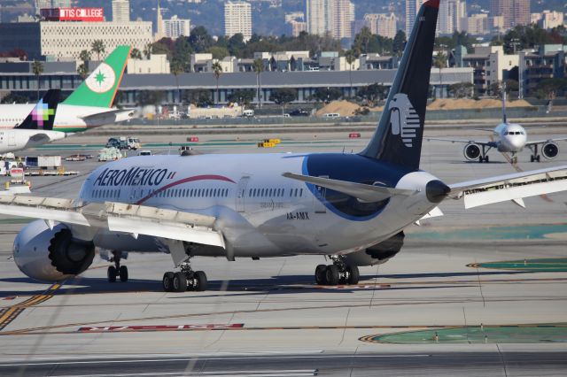 Boeing 787-8 (XA-AMX)