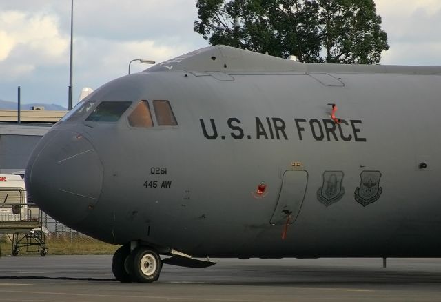 Lockheed C-141 Starlifter (65-0261)