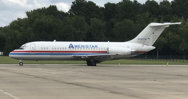 Douglas DC-9-10 (N782TW)