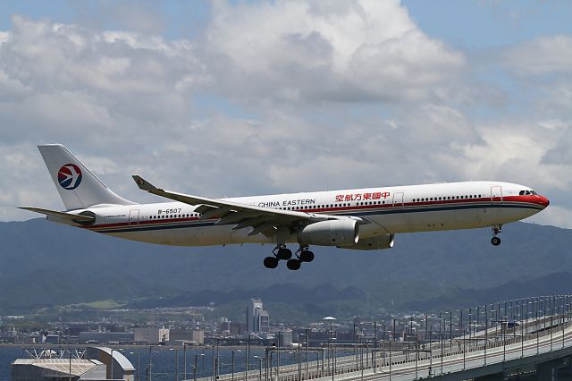 Airbus A330-300 (B-6507)