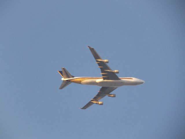 Boeing 747-200 — - Twenty minutes before sunset on 23/11/2013. Near One Tree Hill about 3 minutes before turn for final approach.