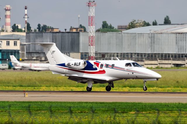 Embraer Phenom 100 (4L-ALF)