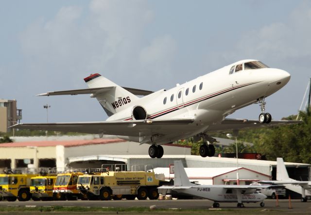 Hawker 800 (N891QS)