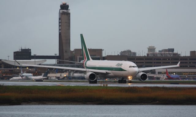 Airbus A330-200 (EI-DIP)