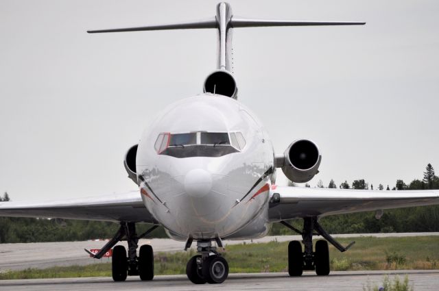 BOEING 727-200 (CJT907)