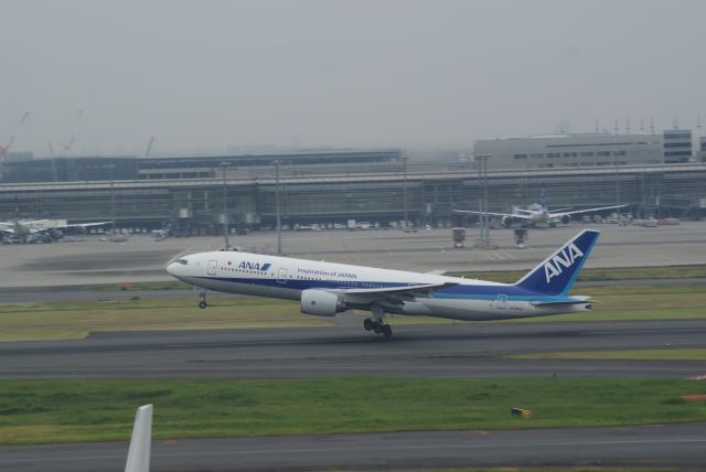 Boeing 777-200 (JA744A) - All Nippon Airways B777-281ER cn40903