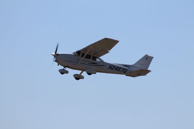 Cessna Skyhawk (N2467Q)