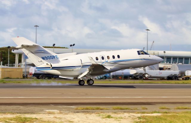 Hawker 800 (N900PE)