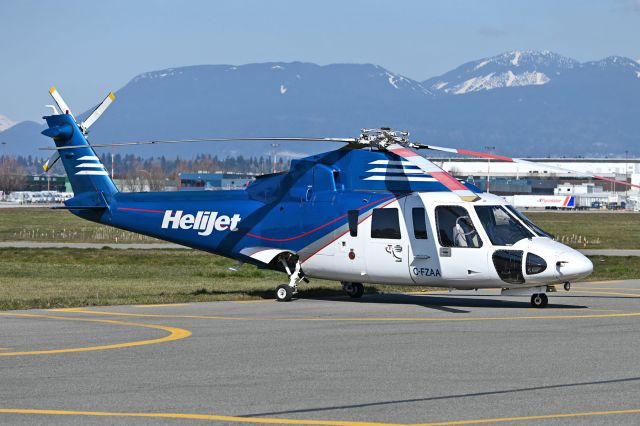 Sikorsky S-76 (C-FZAA)