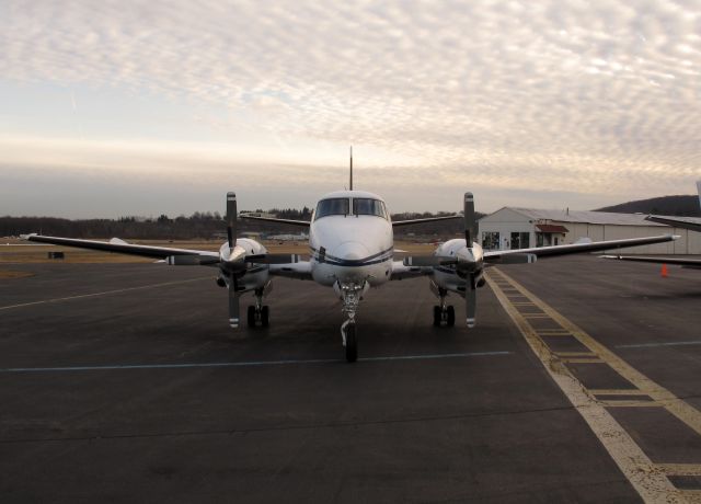 Beechcraft King Air 100 (N6045S)