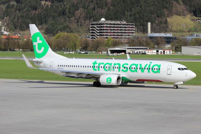 Boeing 737-800 (PH-HXJ)