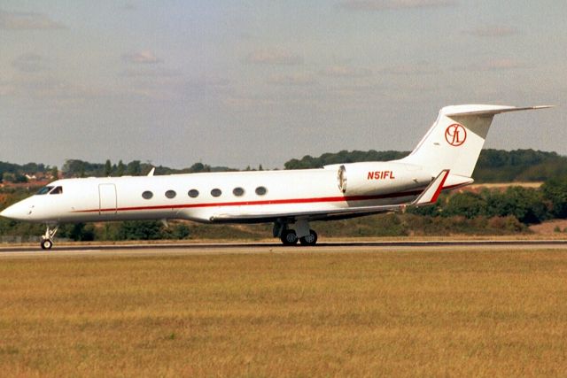 Gulfstream Aerospace Gulfstream V (N51FL) - Departing rwy 26 on 24-Sep-03.  Reregistered N17JS 16-Jul-11 then N856TD 1-Feb-13 and N749CP 1-Mar-13. 