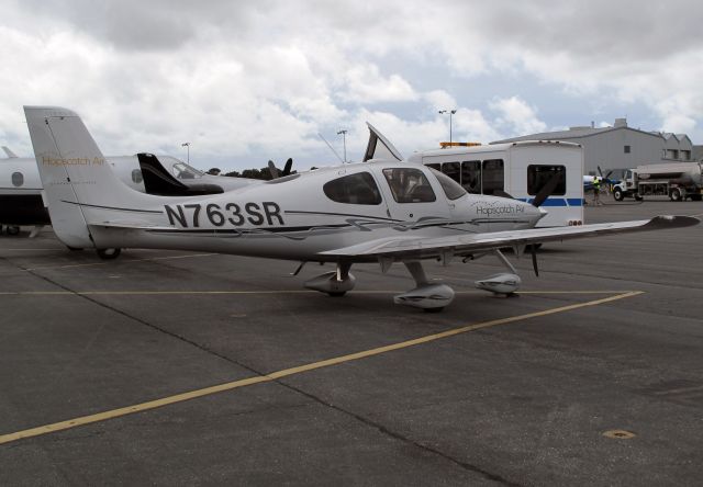 Cirrus SR-22 (N763SR)