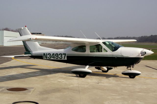 Cessna Cardinal (N34937)