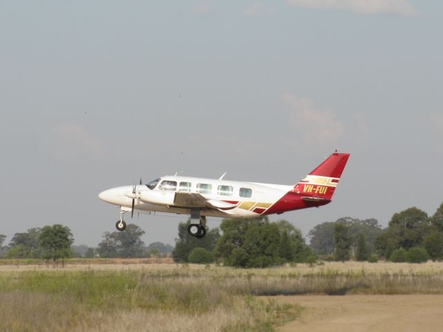 Piper Navajo (VH-FUI) - VH-FUI