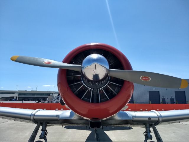 North American T-6 Texan (N6253C) - The AMERICAN AIRPOWER HERITAGE FLYING MUSEUM stopped into Scranton Intl Airport bringing their T-6 Texan for tours and flights. 