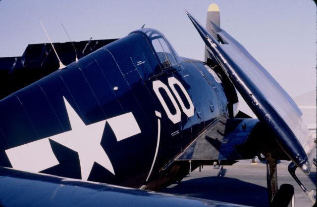 — — - F6F Wildcat McClellan-Palomar Airport Carlsbad CA MAY 1979