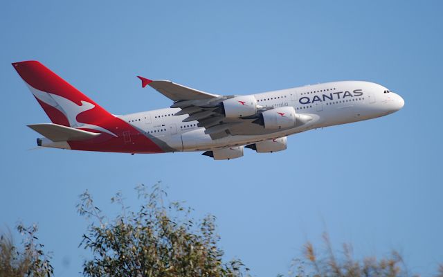 Airbus A380-800 (VH-OQF)