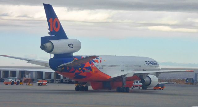 McDonnell Douglas DC-10 (N522AX)