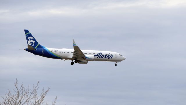 Boeing 737 MAX 9 (N723AL)