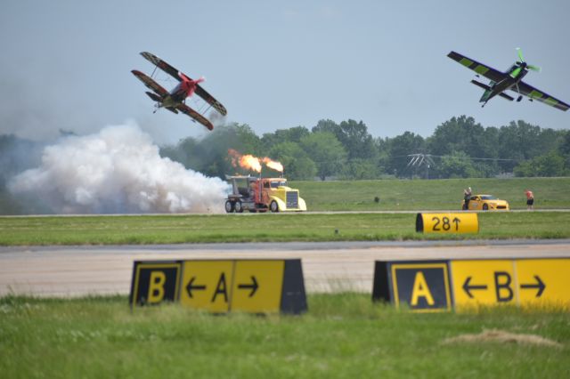 Experimental  (N540SS) - Skip Stewart, Shockwave, and Gary Ward