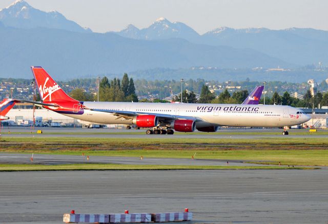 Airbus A340-600 (G-VNAP)