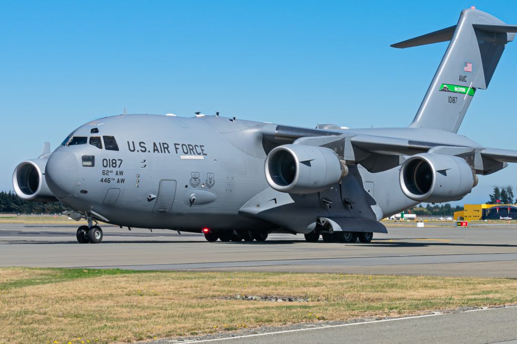 Boeing Globemaster III (01-0187)