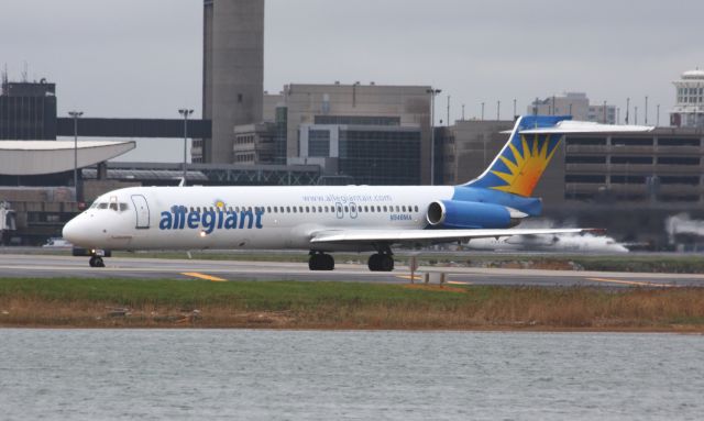 McDonnell Douglas MD-87 (N948MA)