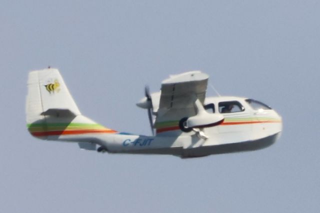 REPUBLIC Seabee (C-FJIT) - C-FJIT RC-3 Republic Seabee Survolant le fleuve St-Laurent QC à Lavaltrie. Le 18-03-2025 à 12:41.
