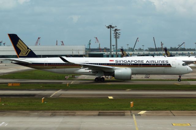 Airbus A350-900 (9V-SMI)
