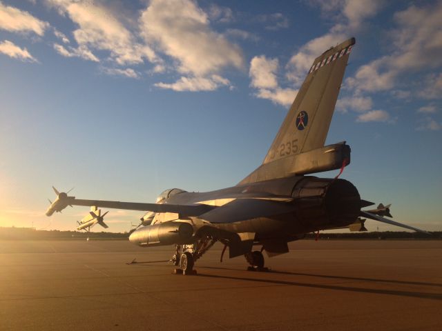 Lockheed F-16 Fighting Falcon (J235) - Instructional airframe at Eindhoven airbase, posing  outside in the early october sun.