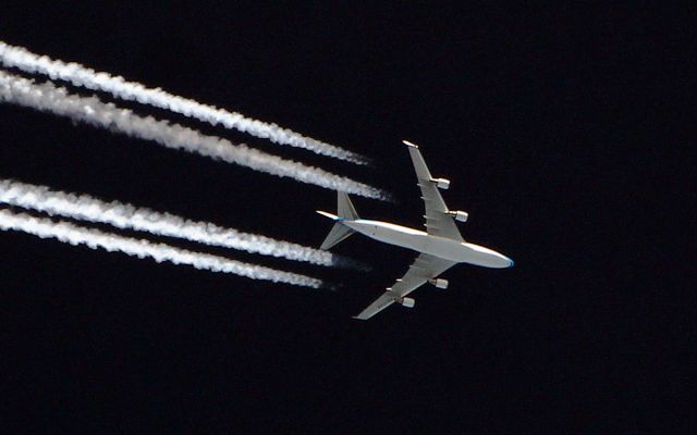 Boeing 747-400 (PH-CKB) - klm cargo b747-406f ph-ckb miami to amsterdam 35,000ft over shannon 27/2/19.