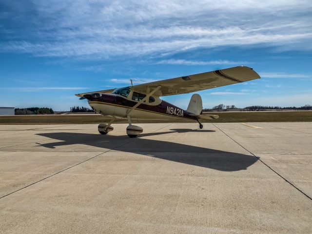 N9421A — - Decorah Municipal Airport