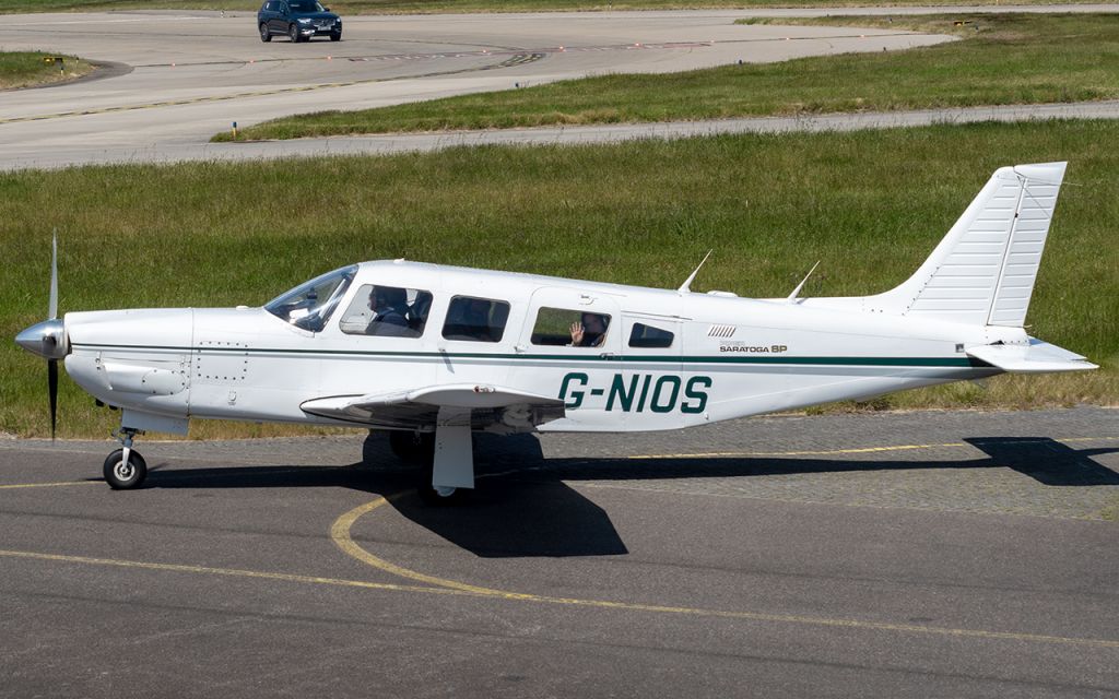 Piper Saratoga/Lance (G-NIOS)