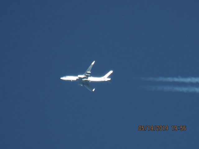 Boeing 737-800 (N905NN)