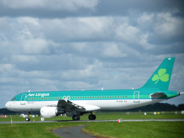 Airbus A320 (EI-DVH) - EI DVH DEP EIDW 14/09/13