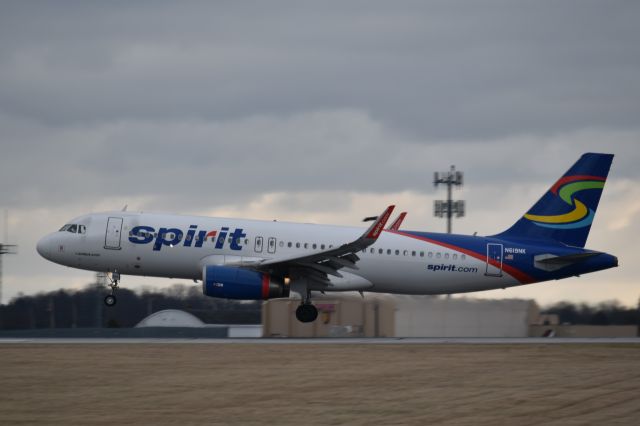 Airbus A320 (N619NK) - Landing runway 1