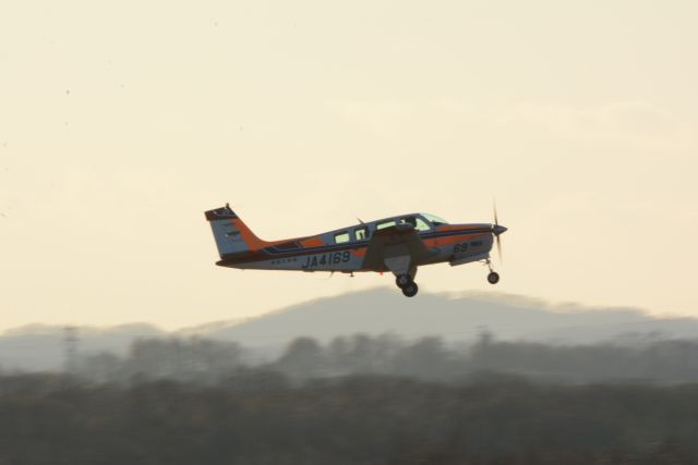 JA4169 — - Nov.17.2016br /Beechcraft A36 Bonanza 36br /Independent Admininistrative Industrial CIVIL AVIATION COLLEGEbr /Nikon D7100 / SIGMA DG 50-500mm 1:4.5-6.3 APO HSMbr /1/125 F29 ISO400 500mm Fine DX Format 4496×3000