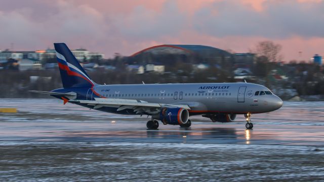 Airbus A320 (VP-BMF)