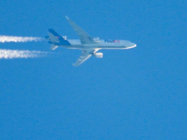 Boeing MD-11 (N582FE) - FDX945br /MEM-SLCbr /10/19/21