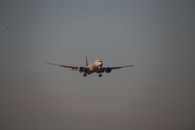 BOEING 777-300ER (RP-C7777)