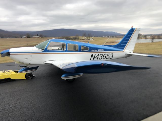 Piper Cherokee (N43653) - Back home after Champaircraftservice.com strip and repaint with ppg6500 aerospace paint.