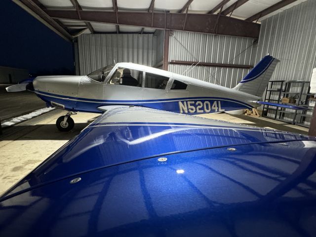 Piper Cherokee (N5204L) - New paint!