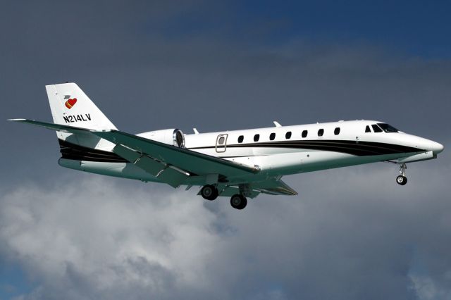 Cessna Citation Sovereign (N214LV)