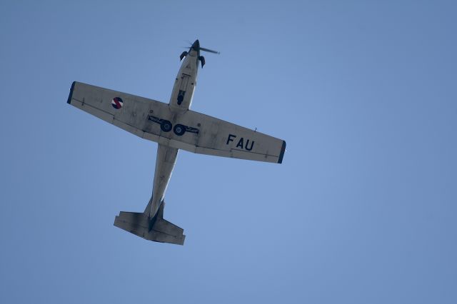 FAU306 — - Training flight in the city of Montevideo, UY.br /Flying over the Angel S. Adami Aerodrome (SUAA) and the Capitán Boizo Lanza Air Base (SUBL); The General Command of the Air Force of the Republica Oriental del Uruguay operates in this military base, and this is also the place where the Uruguayan Air Force was formed at the beginning of the 20th century.br /The Pilatus PC-7 U Turbotraining Aircraft are part of the Advanced Flight School (EVA) squad located at Air Base Number II at Santa Bernardina Airport (SUDU), Durazno Department, Uruguay.