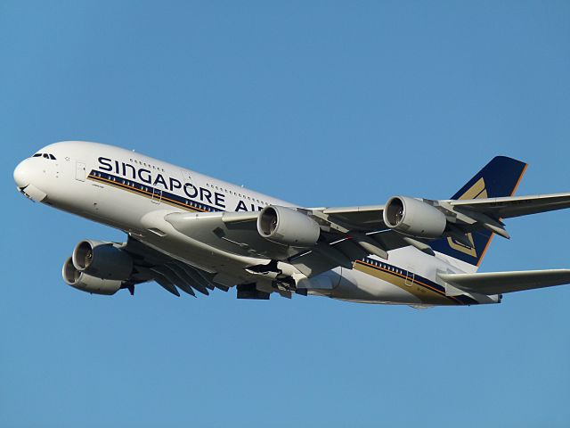 Airbus A380-800 (9V-SKG)